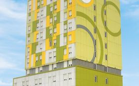 Zest Jemursari By Swiss-Belhotel International